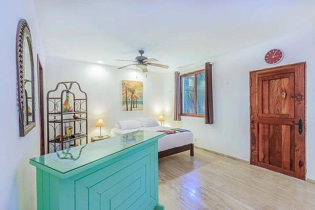 Beautifully Decorated, Modern Villa! Located Close To Downtown Isla Mujeres!!! Сasa de vacaciones