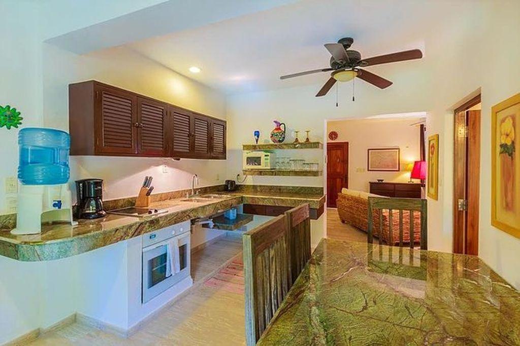 Beautifully Decorated, Modern Villa! Located Close To Downtown Isla Mujeres!!! Isla Mujeres