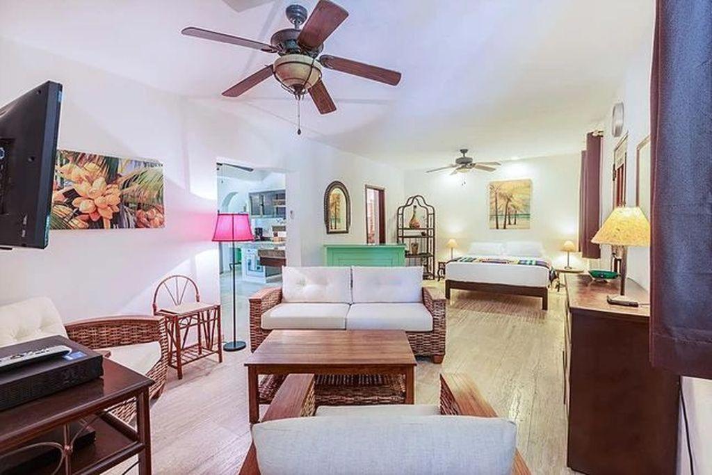 Beautifully Decorated, Modern Villa! Located Close To Downtown Isla Mujeres!!! Isla Mujeres
