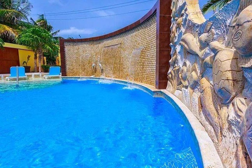 Beautifully Decorated, Modern Villa! Located Close To Downtown Isla Mujeres!!! Сasa de vacaciones *